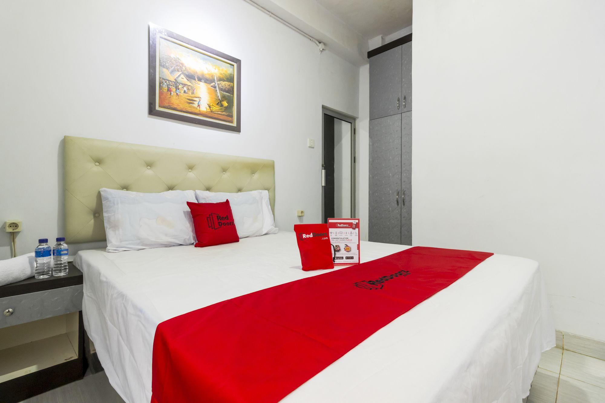Reddoorz Near Gajah Mada Plaza 2 Hotell Jakarta Eksteriør bilde